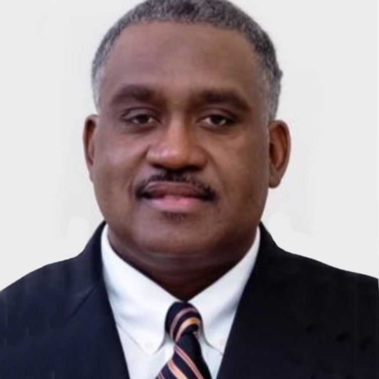 Landy Wince Headshot