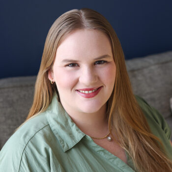 Olivia Fleming Headshot